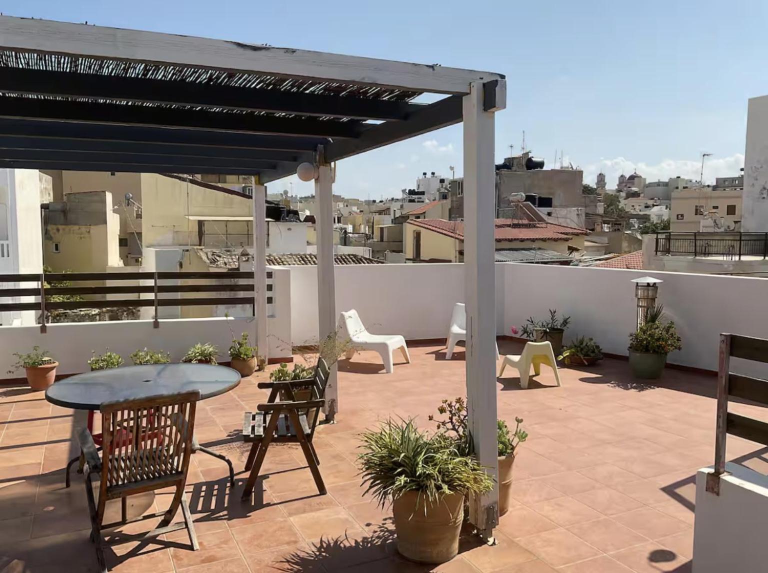 Вілла Stylish Art House Palmeti Heraklion  Екстер'єр фото